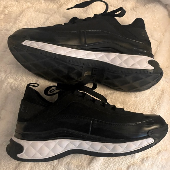 CHANEL Tennis Shoes - 1st to buy gets a free pick from ANYTHING in my closet!!! - Picture 5 of 8